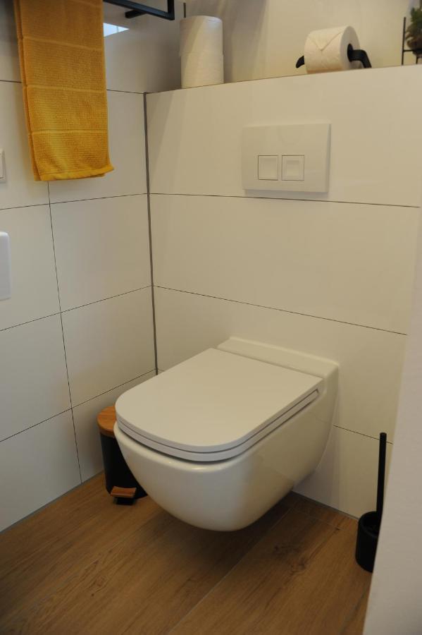 Studio-Apartment Kontaktloser Check-In 梅肯博伊伦 外观 照片